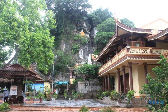 Bàn A Sơn và chùa Vồm - một vùng thắng cảnh nổi tiếng xứ Thanh - Hình 10